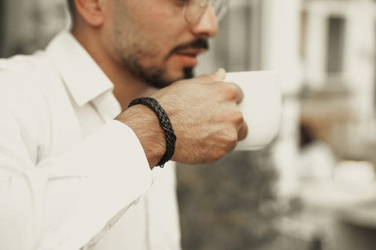 men bracelets black 009