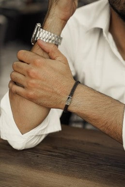 men bracelets brown 006